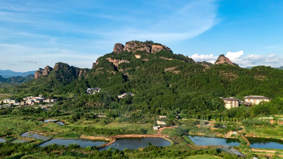 連城冠豸山！國家5A景區！